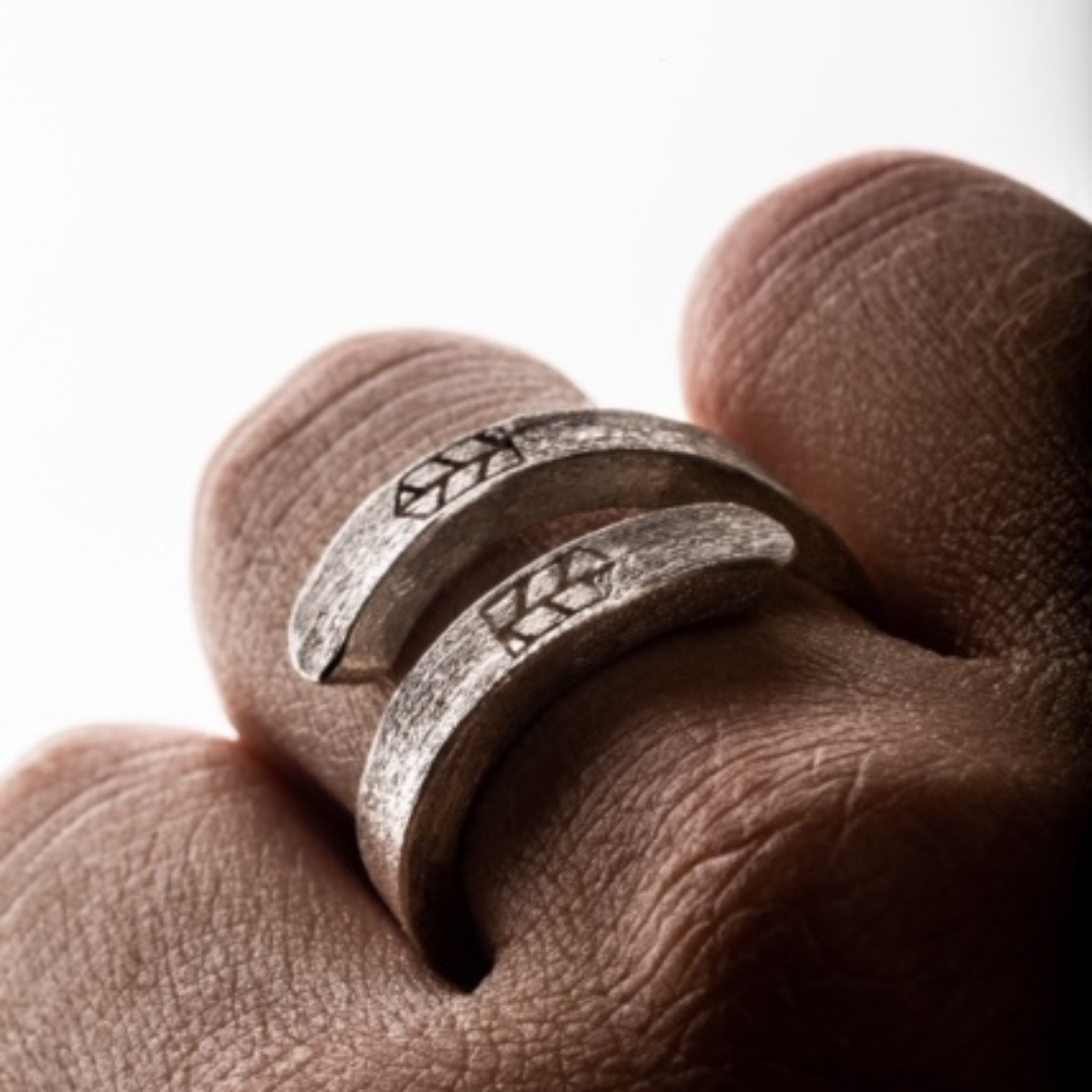 Artisan crafted Freedom Ring - White - Bleu Nomade Made in Italy following traditional jewelry techniques.